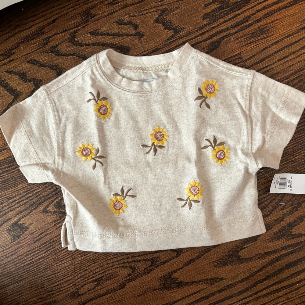 Sunflower crop old navy 12/18